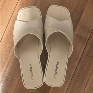 Steve Madden Women's Cream Slide Sandals
